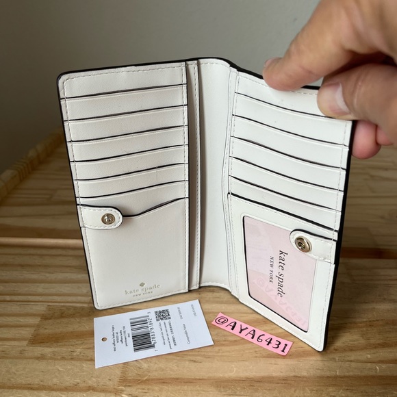 Kate Spade Wallet🎈🎈 - Picture 5 of 7